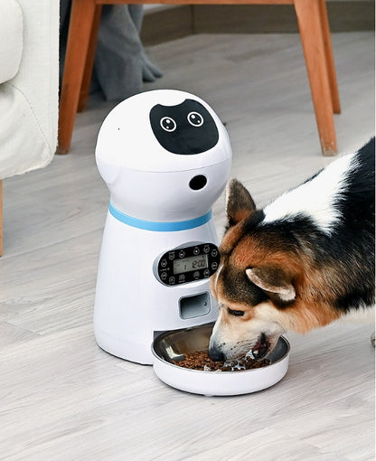 Automatic pet feeder WALL-E