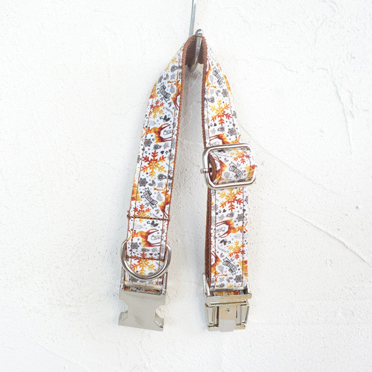 Golden christmas collar